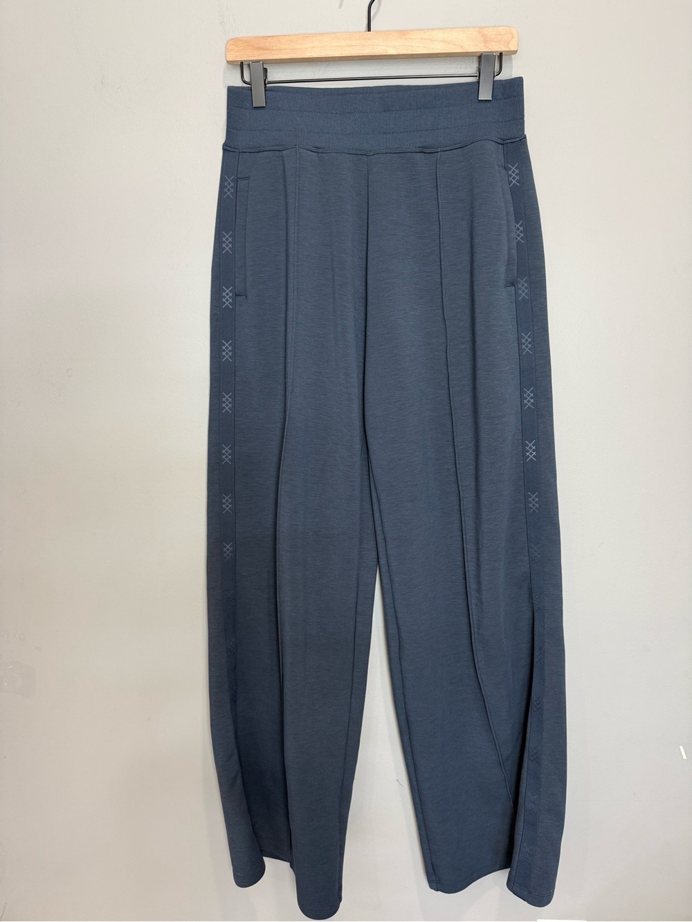Rhone I Am Everything Wide Leg Performance Pants Blue Gray Women’s Medium